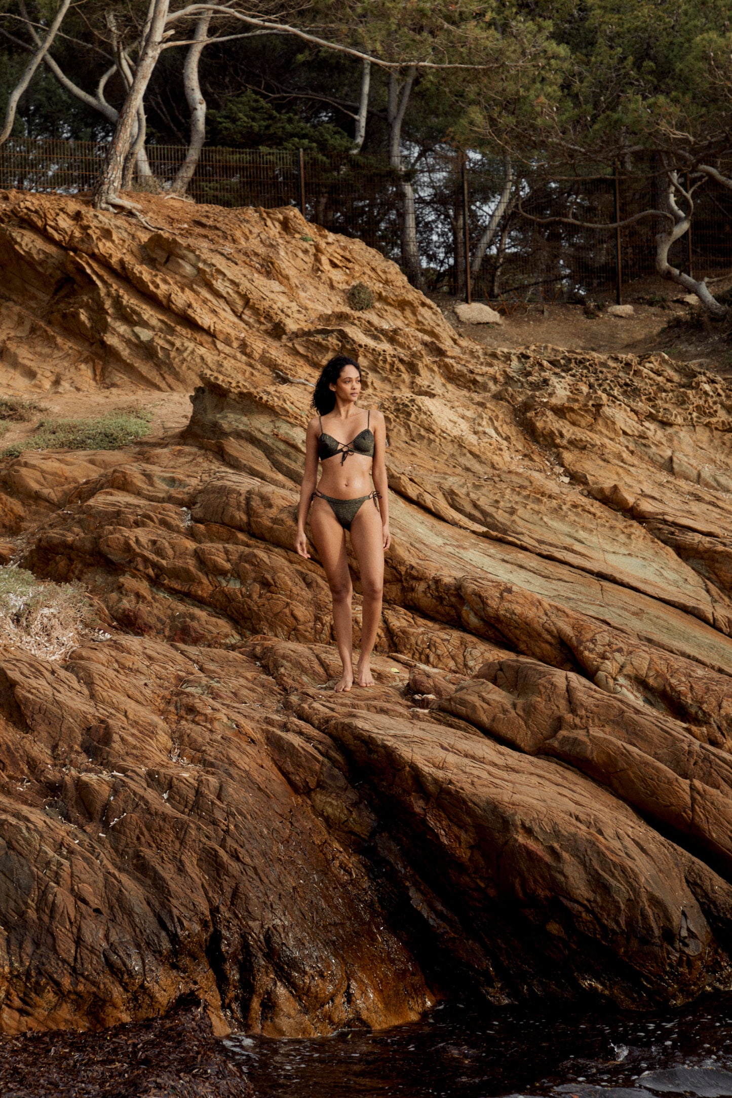 Maillot brassière ARIA | Electric black