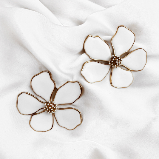 Boucles d'oreilles CARLA - Blanche